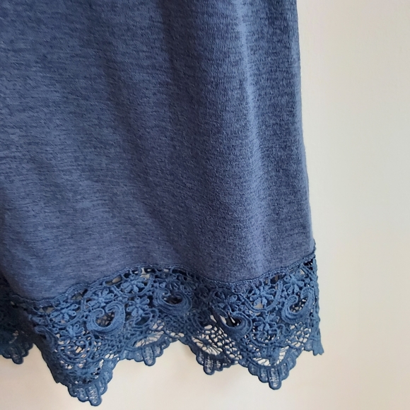 4/$25 Only blue  marine tank top - Picture 3 of 6